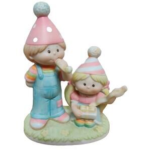 VTG Jennifer & Josh W. Berrie Happy Birthday To A Special Friend Figurine #2466